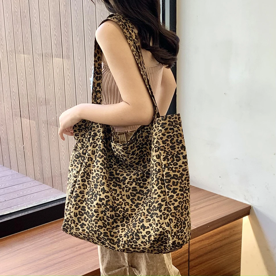 하이 퀄리티 대용량 캔버스 걸쇠 여성용 토트백, 브랜드 - Women Bags In Sale 리뷰 및 가격